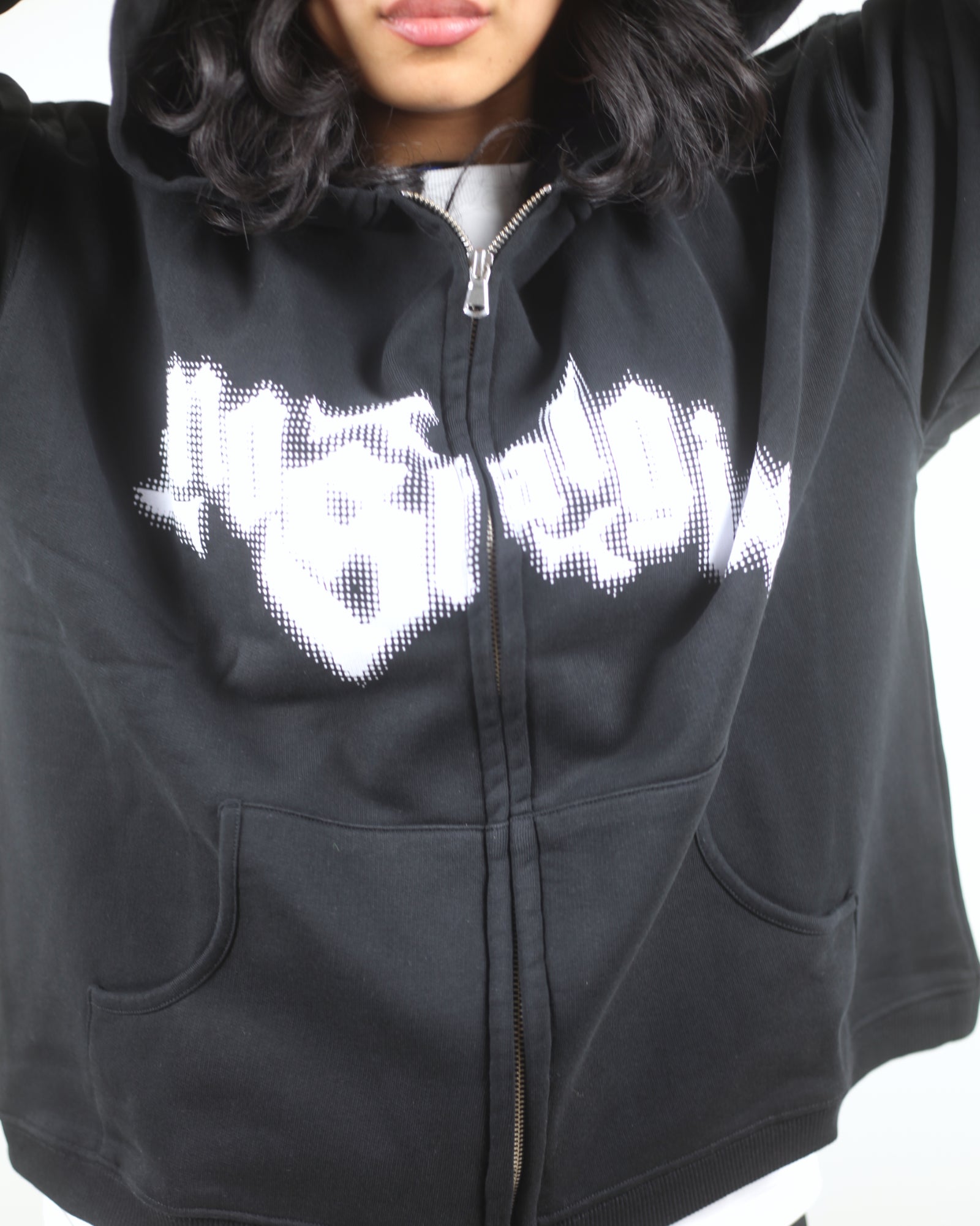 BLACK ZIP-HOODIE – FakeNostalgia